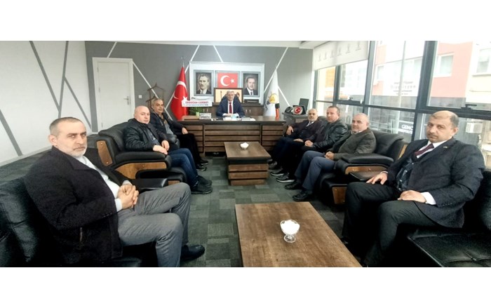 Çorum Hitit Esnaf ve Sanatkarlar Kredi ve Kefalet Kooperatifi Başkanı Erdoğan Çerikci ve yönetimi, AK Partili başkanları kutladı (3)