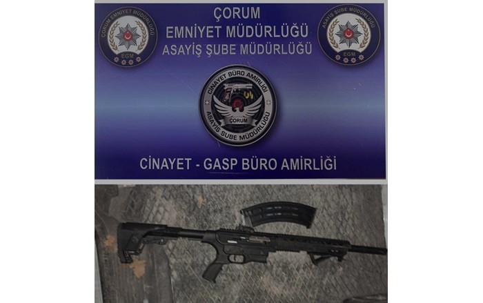 Çorum polisi, uygulamalarda çok sayıda suç aleti ele geçirdi (1)