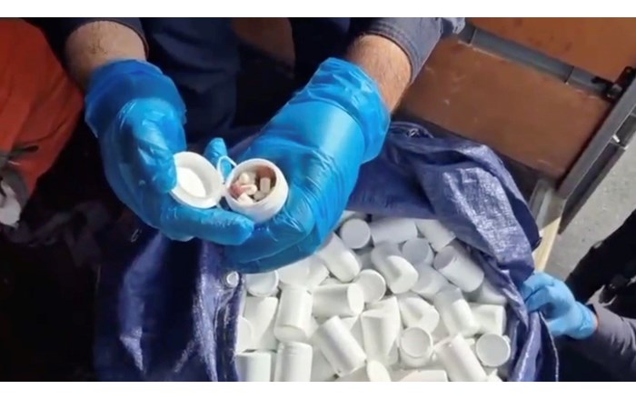 Çorum'da jandarma ekipleri tarafından düzenlenen operasyonlarda, 736 bin 217 adet hap ele geçirdi (2)