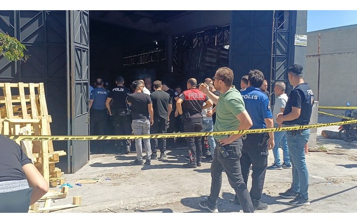 Çorum'da yağ tankına düşen anne ve 12 yaşındaki çocuğu hayatını kaybetti (3)