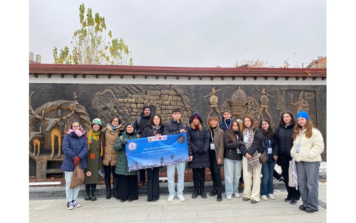 Çorum’da Erasmus hareketliliği Geri dönüşüm ve moda bir arada (1)