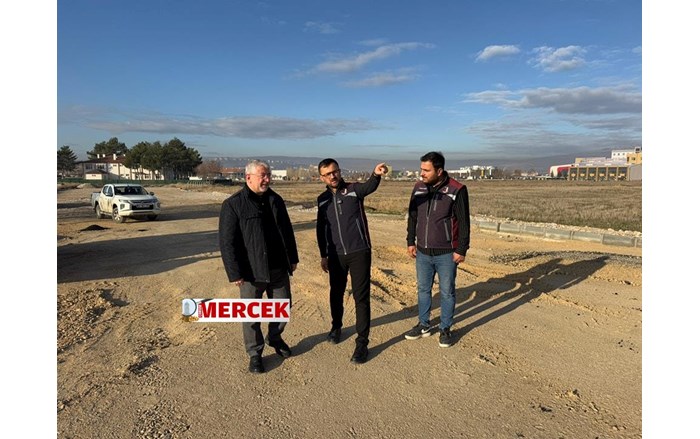 Diş Hastanesi yolunda asfalt çalışması başladı (1)