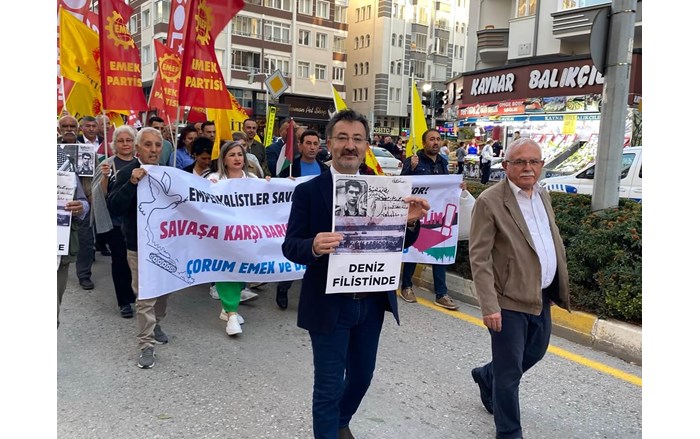 Emek ve Demokrasi Platformu tarafından Filistin halkına sahip çıkmak amacıyla bir yürüyüş ve kitlesel basın açıklaması düzenlendi (11)