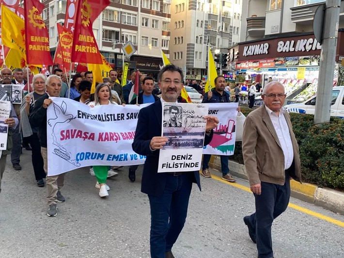 Emek ve Demokrasi Platformu tarafından Filistin halkına sahip çıkmak amacıyla bir yürüyüş ve kitlesel basın açıklaması düzenlendi (11)
