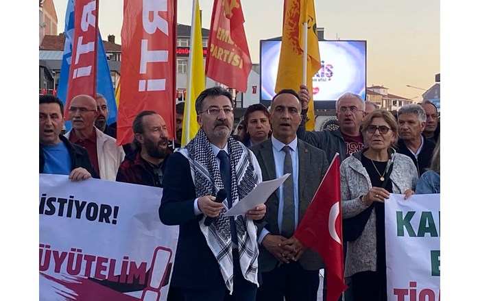 Emek ve Demokrasi Platformu tarafından Filistin halkına sahip çıkmak amacıyla bir yürüyüş ve kitlesel basın açıklaması düzenlendi (2)