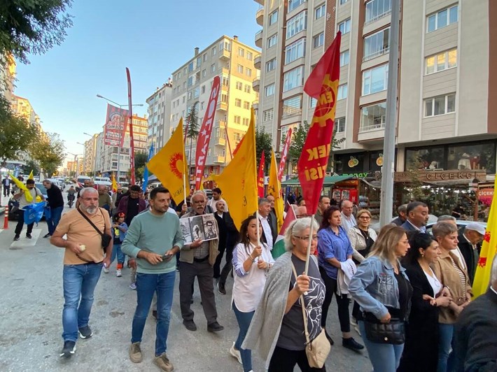 Emek ve Demokrasi Platformu tarafından Filistin halkına sahip çıkmak amacıyla bir yürüyüş ve kitlesel basın açıklaması düzenlendi (7)