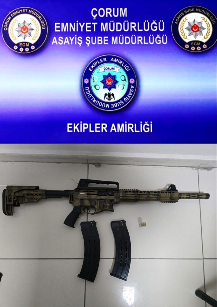 Emniyet Müdürlüğü ekiplerinin ele geçirdiği bazı suç unsurları (2)