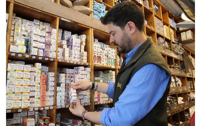 Gıda Mühendisi Adil Nezih Kayışoğlu, vatandaşların en çok kendilerine lavanta, limon, okaliptüs ve nane yağlarını sorduğunu dile getirdi (1)