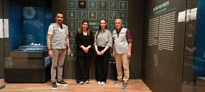 Güney Kore Cumhuriyetinde “Hititler” adlı sergi için giden 212 adet arkeolojik eser Çorum’a döndü (1)