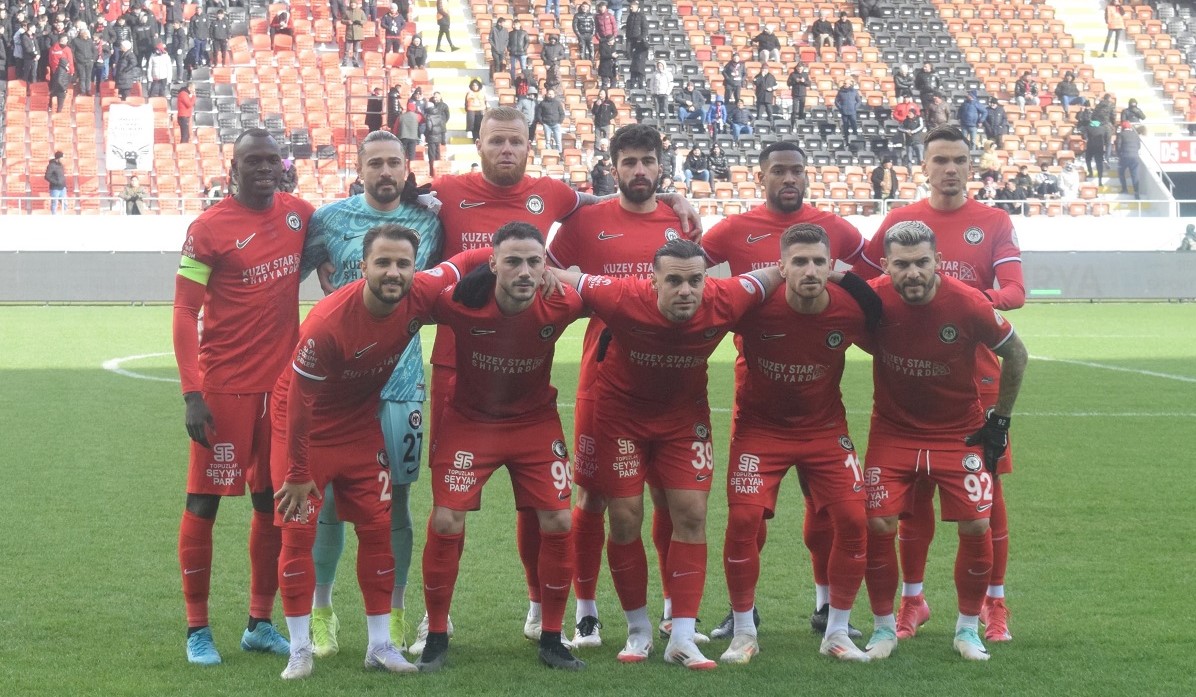 Her iki takım da karşılaymaya iddialı çıktı (1)