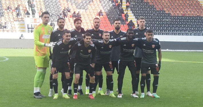 Her iki takım da karşılaymaya iddialı çıktı (2)