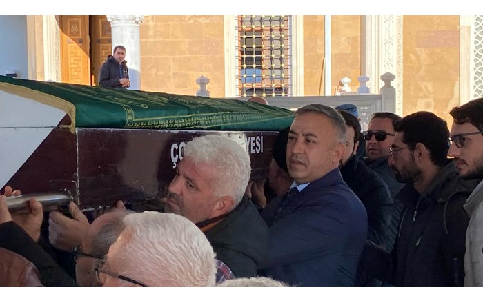 İş İnsanı Atilla Yeşil, son yolculuğuna uğurlandı (1)