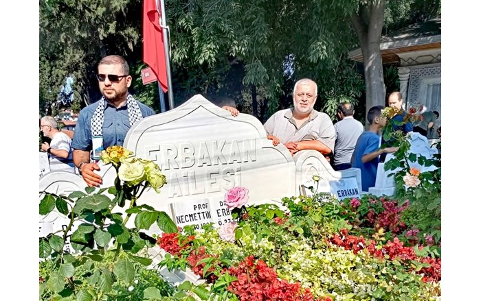 İstanbul Üsküdar Meydanı’nda düzenlenen Özgür Gazze Mitingi'ne, Çorum'dan da geniş bir katılım sağlandı (3)