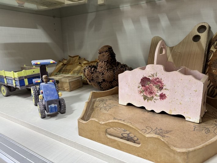 kadınların ahşap tasarım çalışması göz kamaştırıyor