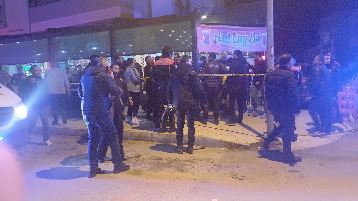 Kahvehane saldırısında ölü sayısı 2'ye yükseldi (2)