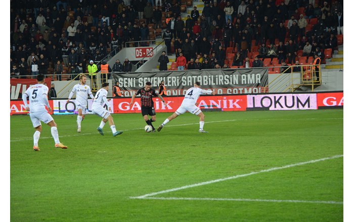 Karşılaşmadan bir görüntü