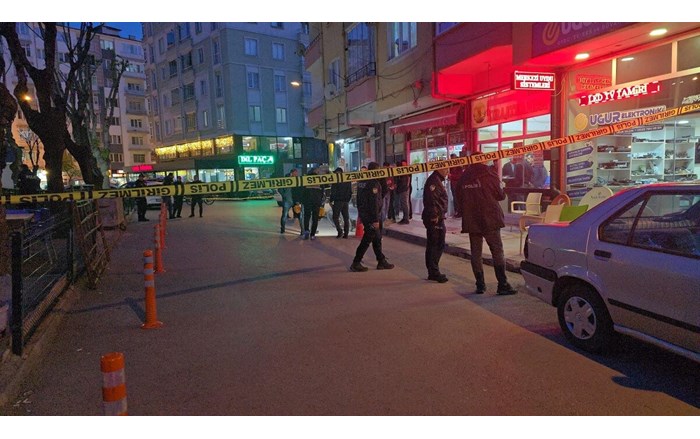 Kavga sırasında yanlışlıkla kendini vuran bir kişi yaralandı (2)
