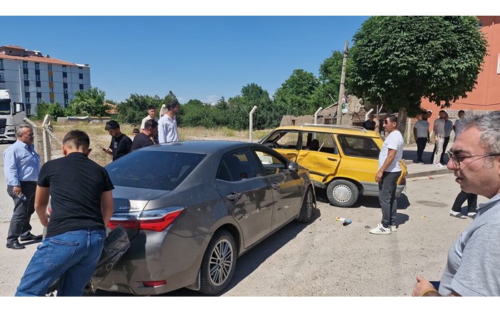 Kaza, Alaca İlçesi Zile Caddesi'nde meydana geldi (2)