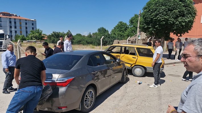 Kaza, Alaca İlçesi Zile Caddesi'nde meydana geldi (2)