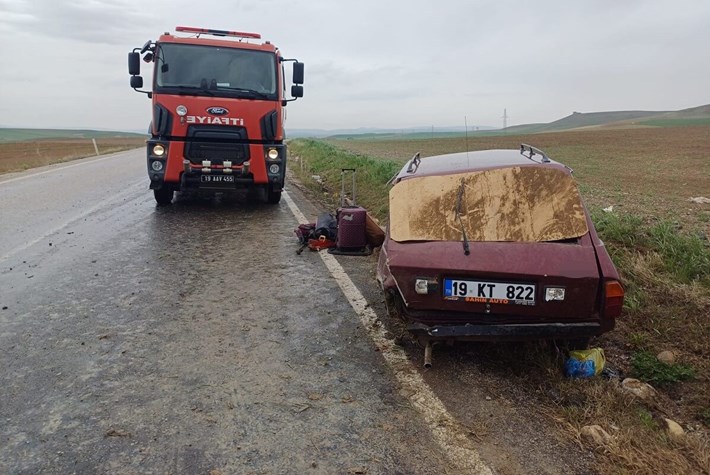 Kaza, Çorum Ankara karayolu üzerindeki Çöplü köyü mevkiinde meydana geldi (2)