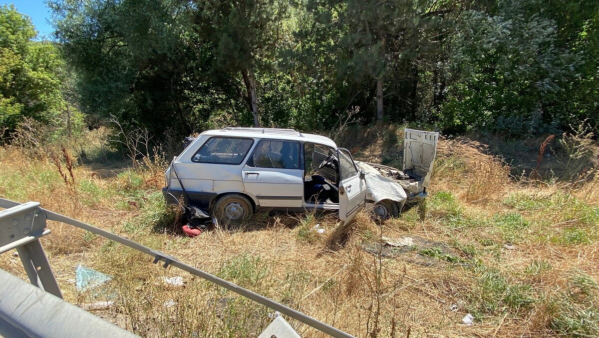 Kaza, Çorum Samsun karayolu mevkiinde meydana geldi (2)