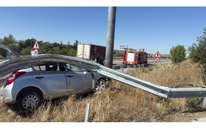Kaza, Sungurlu Çorum karayolu Boğazkale ilçesi yol ayrımında meydana geldi (1)