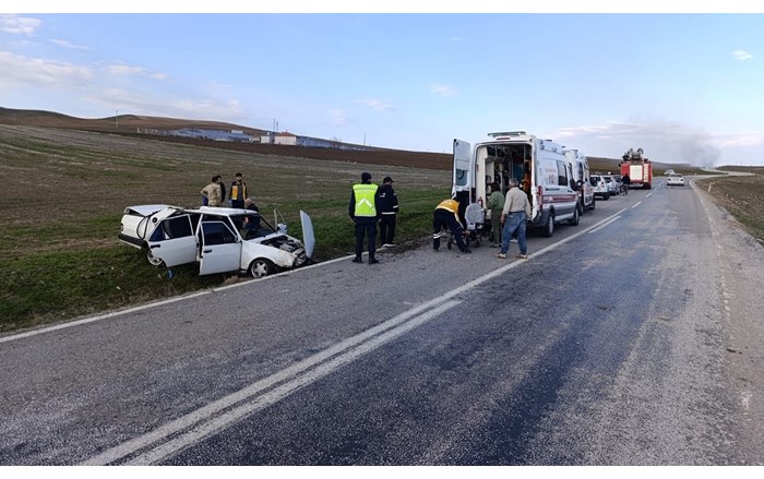 Kaza, Zile Alaca kara yolu Çopraşık köyü mevkiinde meydana geldi (2)