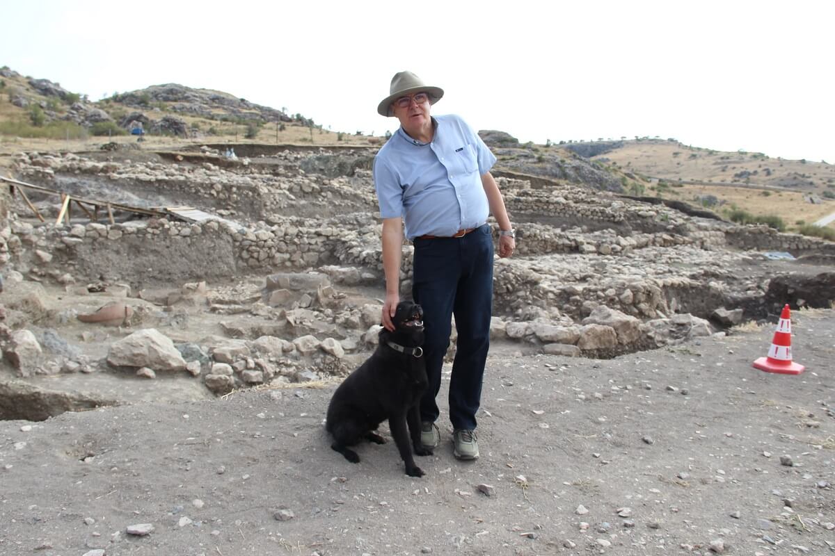 Kazı Başkanı Prof. Dr. Andreas Schachner (2)