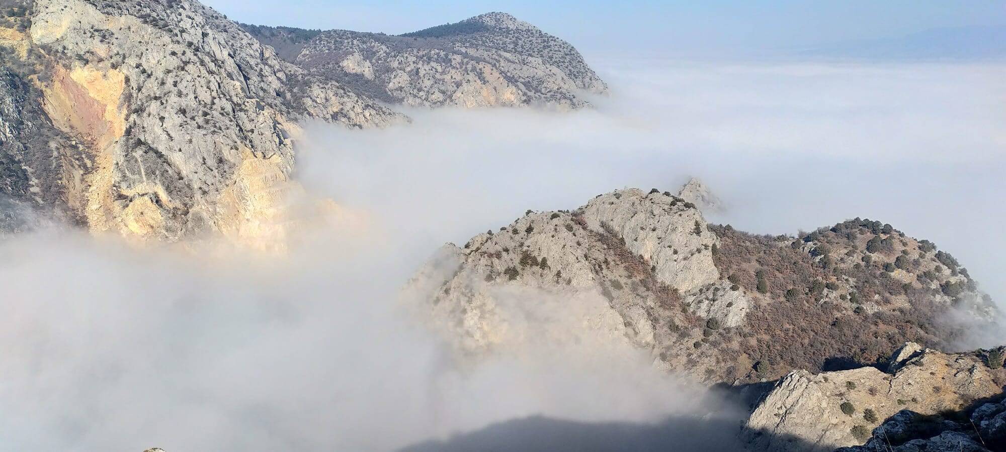 Kırkdilimde etkili olan sis, kartpostallık görüntü oluşturdu 2
