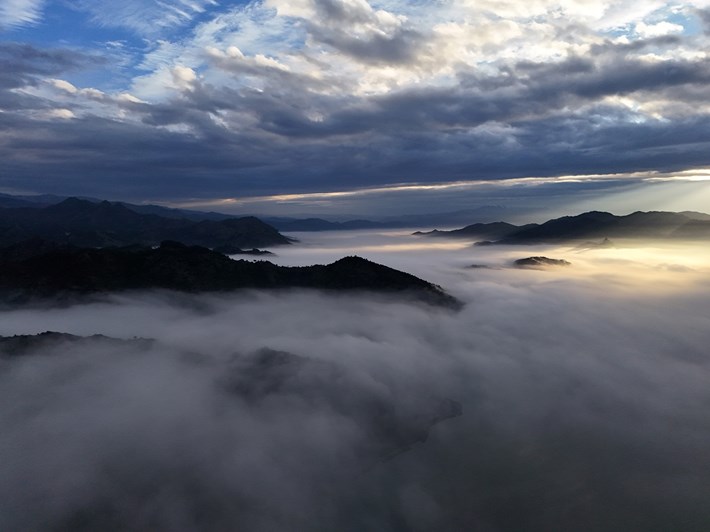 Kızılırmak boylarına çöken sis, güzel bir manzara oluşturdu