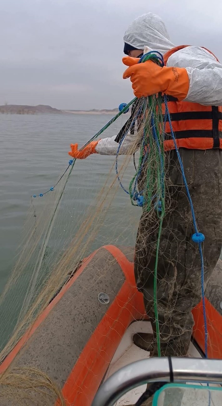 Koçhisar Barajı’nda 3 bin 800 metre uzunluğunda hayalet ağ çıkartıldı (1)