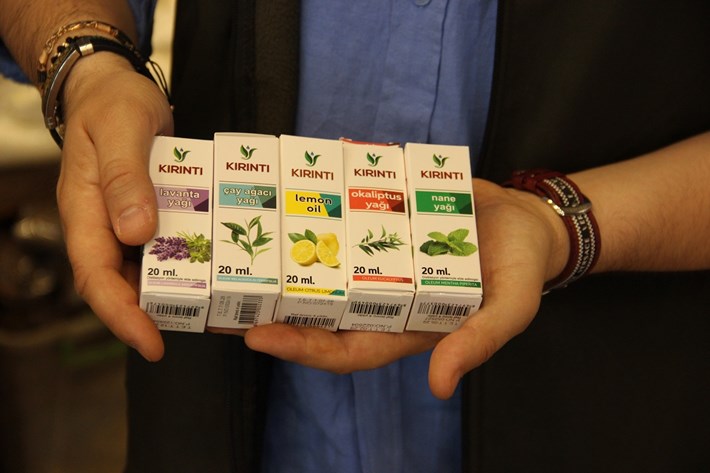 lavanta, limon, okaliptüs ve nane yağları keneye karşı etkili olabilir (2)