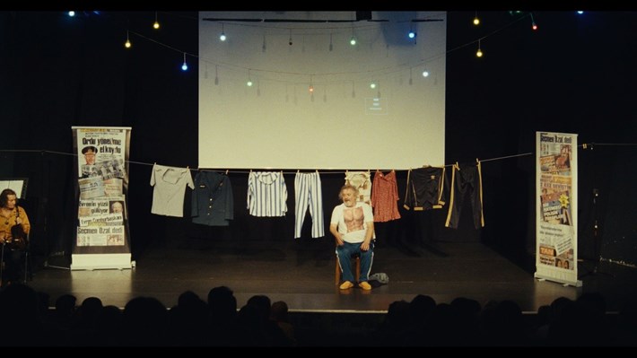 Mandıra Filozofu, nam ı diğer Müfit Can Saçıntı