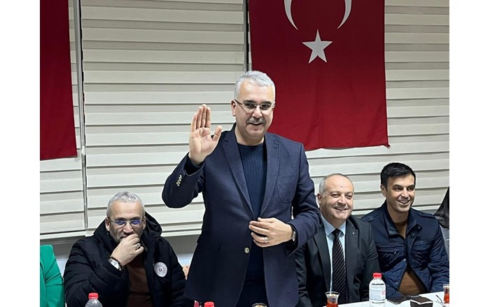 Milletvekili Ahlatcı, tecrübelerini öğrencilerle paylaştı