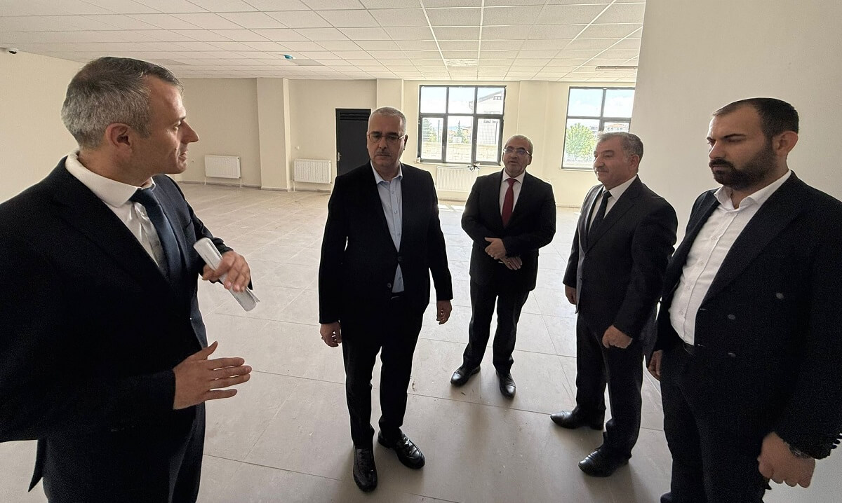 Milletvekili Yusuf Ahlatcı, inşaatları devam eden okullarda inceleme yaptı (2)