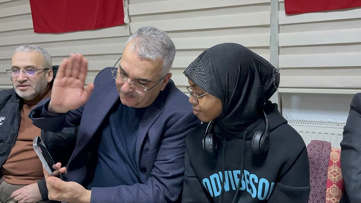 Milletvekili Yusuf Ahlatcı, öğrencilerle sohbet etti