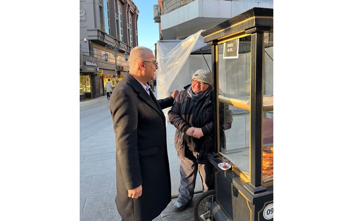 Milletvekili Yusuf Ahlatcı, vatandaş ve esnafla sıcak diyalog kurdu (13)