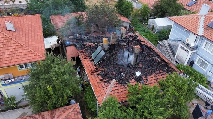 Olay, Alaca ilçesi Yıldızhan Mahallesi Çinçin Sokak'ta meydana geldi (1)