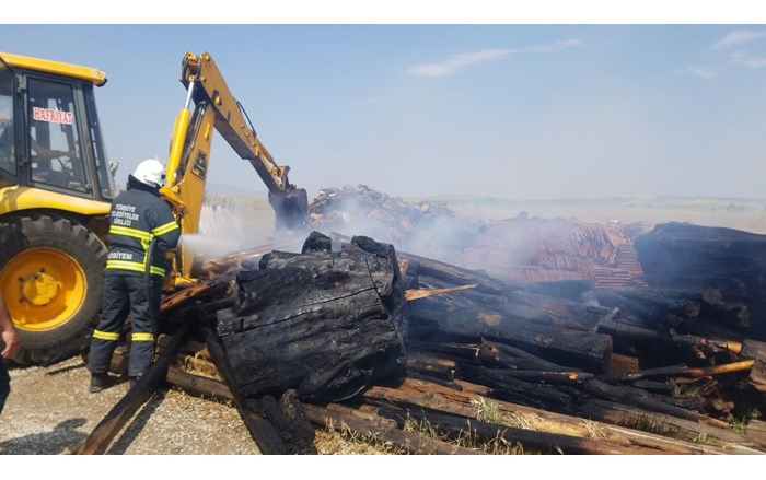 Olay, Alaca ilçesindeki ağaç pazarında meydana geldi