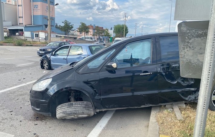 Olay, Çorum Ankara karayolu Çevre Yolu Bulvarında meydana geldi (1)