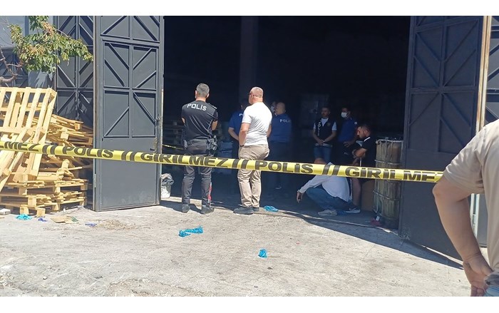 Olay, Çorum Sanayi Sitesi 43. Sokak'ta meydana geldi. (3)