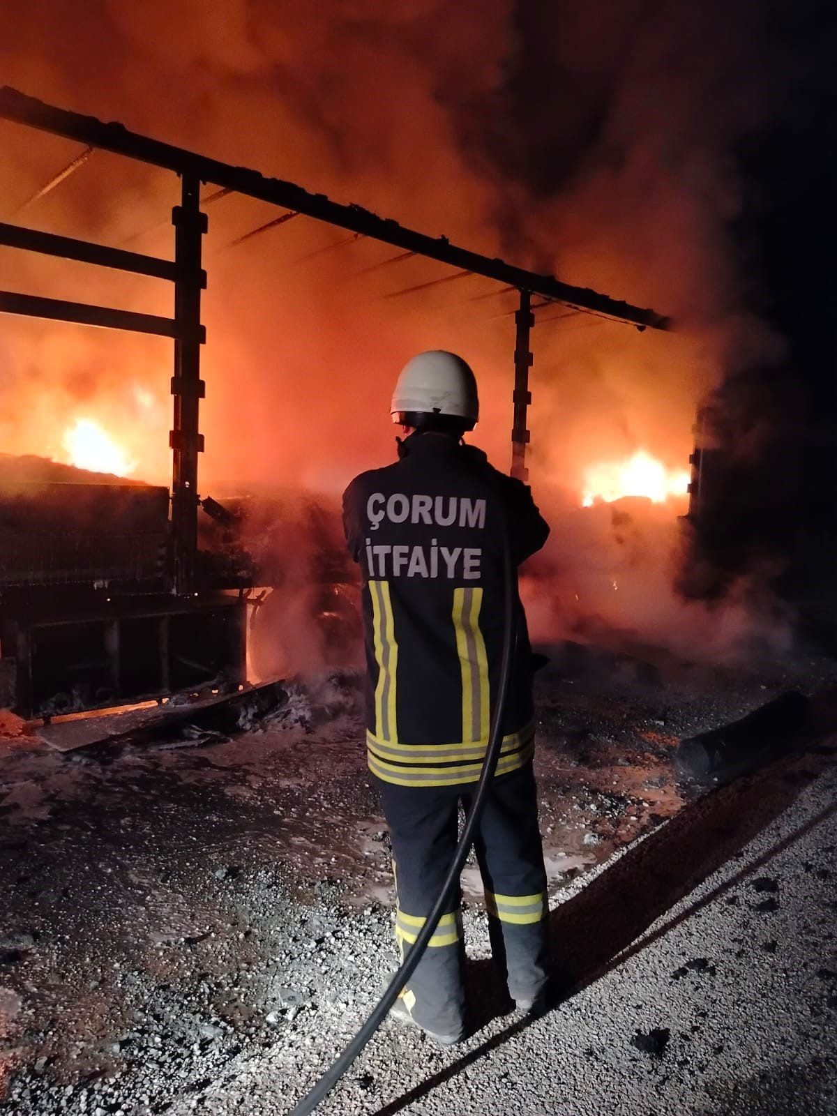Olay, D100 karayolu Karaköy mevkiinde meydana geldi (2)