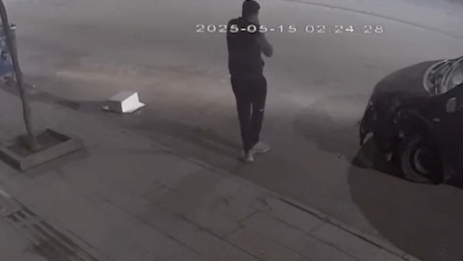 Olay, gece saatlerinde Alaca ilçesi Ankara Caddesi'nde meydana geldi