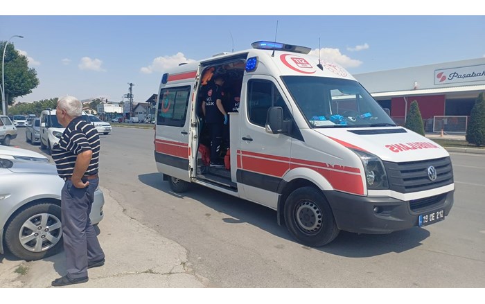 Olay, İnönü Caddesi üzerinde bulunan bir oto galeride meydana geldi (2)