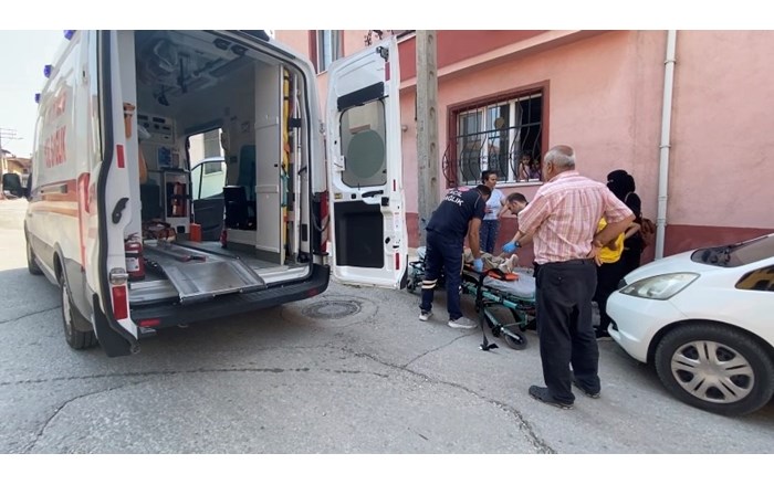 Olay, Kale Mahallesi Kale 2. Sokak'ta bulunan bir binada meydana geldi (1)