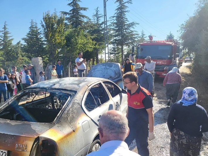 Olay, Sungurlu ilçesine bağlı Aşağı Fındıklı köyü mezarlığı önünde meydana geldi.