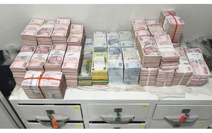 Operasyon kapsamında milyonlarca liraya el konuldu