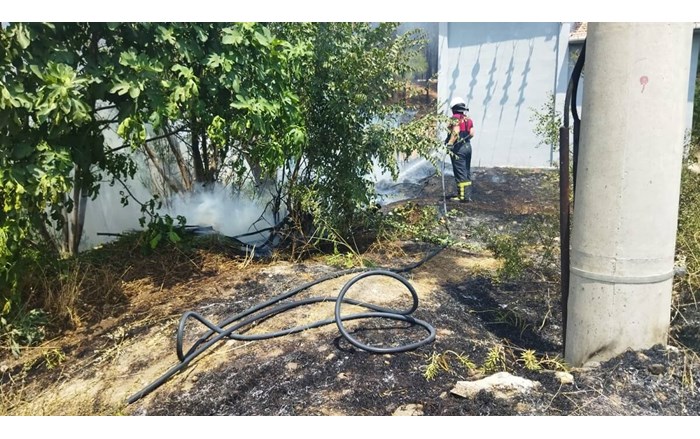 Osmancık İlçesi Koyunbaba Mahallesi Kent Ormanı'nda yangın çıktı (1)