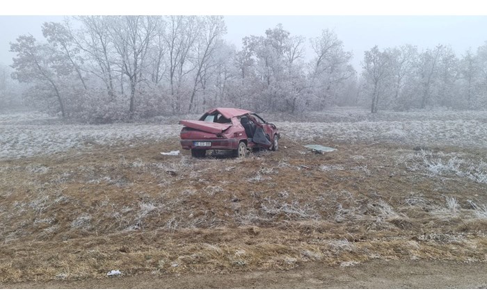 otomobil takla attı, 5 kişi yaralandı (1)