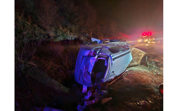 otomobilin şarampole devrilmesi (1)